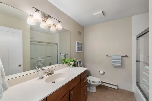 $525,000 | 110 1st Avenue Northeast, Unit F412, Minneapolis, MN 55413