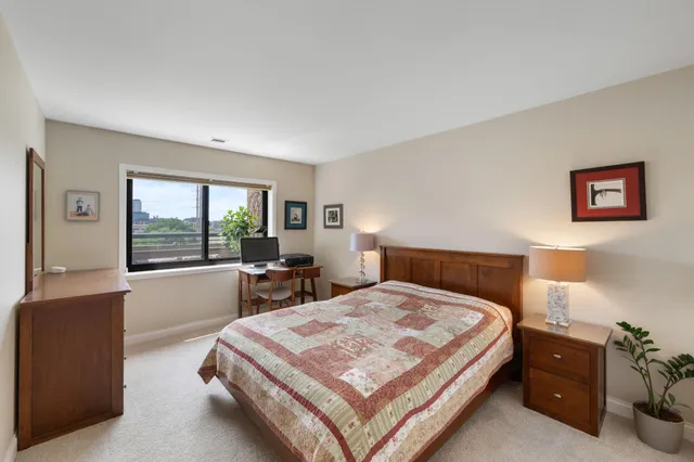 $525,000 | 110 1st Avenue Northeast, Unit F412, Minneapolis, MN 55413