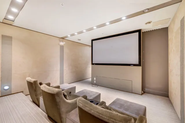 $525,000 | 110 1st Avenue Northeast, Unit F412, Minneapolis, MN 55413