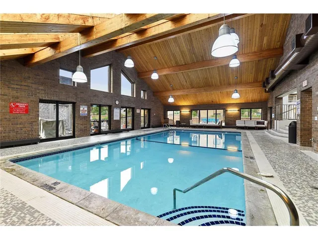 $525,000 | 110 1st Avenue Northeast, Unit F412, Minneapolis, MN 55413