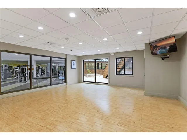 $525,000 | 110 1st Avenue Northeast, Unit F412, Minneapolis, MN 55413