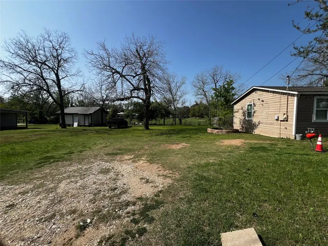 $75,000 | 506 West 2nd Street, Elgin, TX 78621