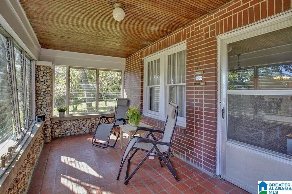 1272 Huffman Road Birmingham, AL 35215 - Photo 5 of 32
