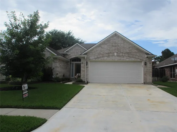 $324,900 | 11718 Canyon Vista Lane, Tomball, TX 77377