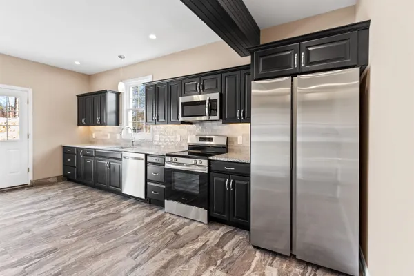 $2,800 | 6 Latchkey Lane, Meredith, NH 03253