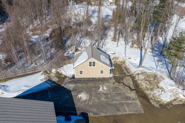 $2,800 | 6 Latchkey Lane, Meredith, NH 03253