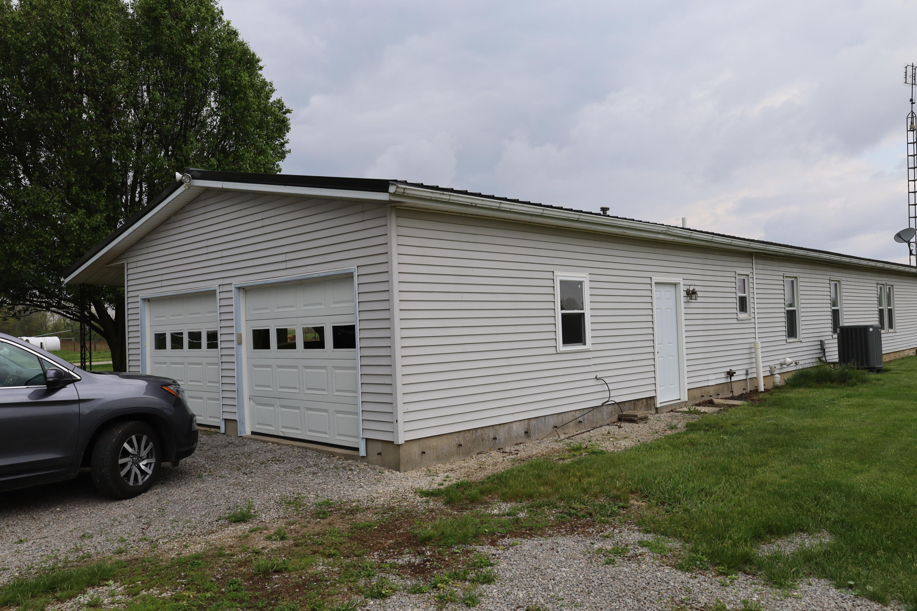 1866 Township Line Road St. Henry, OH 45883 - Photo 8 of 72 IMG_8139