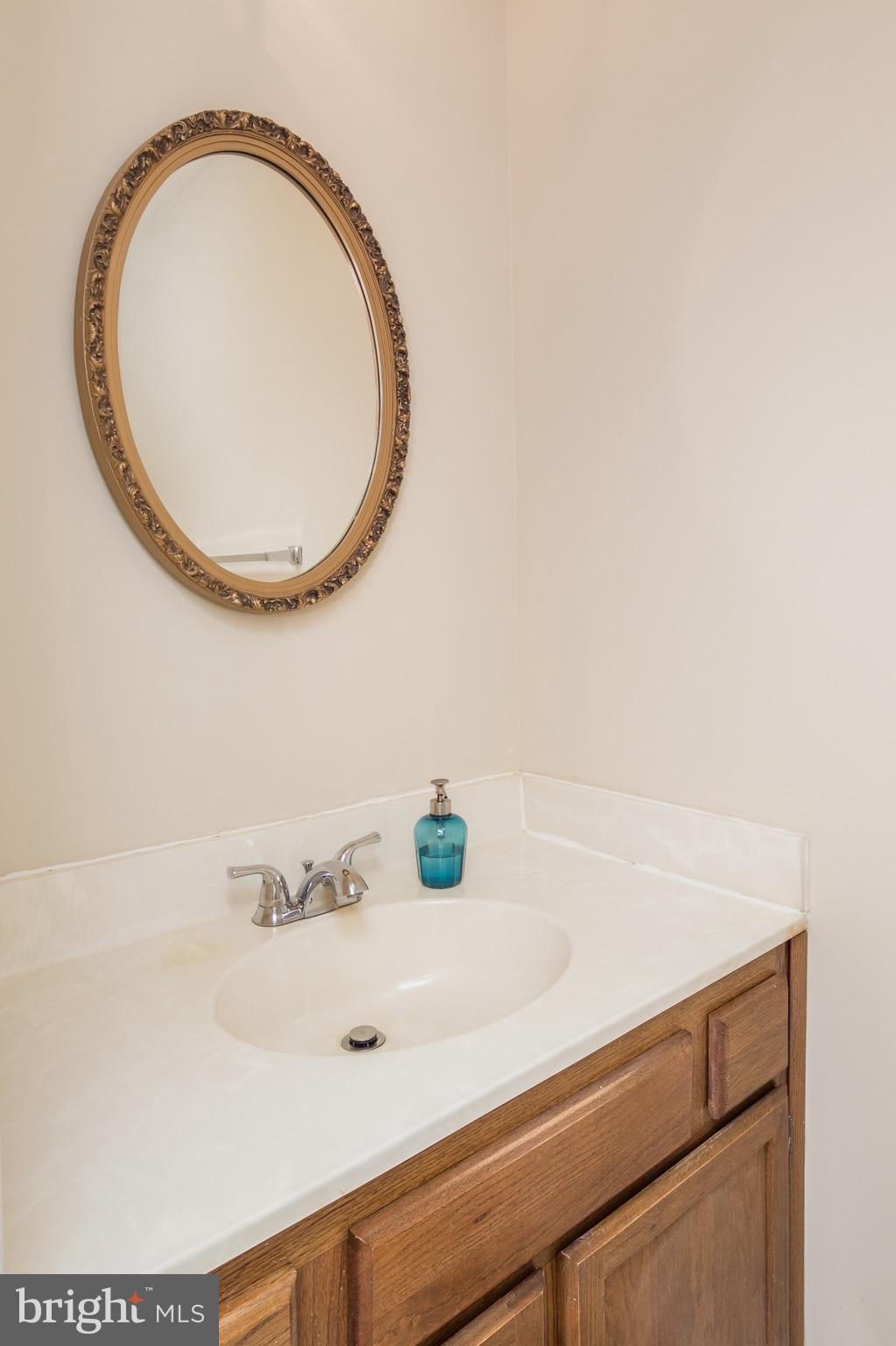 15005 Shamrock Ridge Road Silver Spring, MD 20906 - Photo 4 of 25 Half bath on first floor