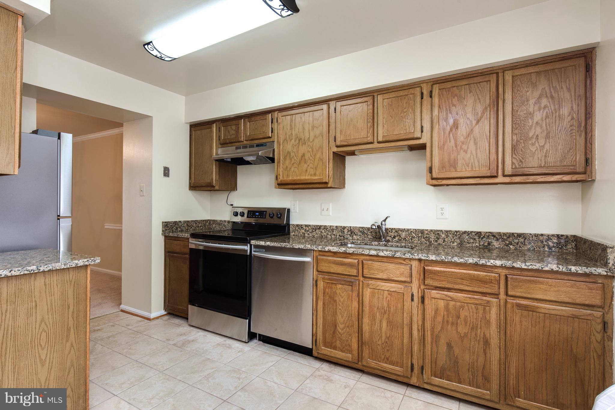 15005 Shamrock Ridge Road Silver Spring, MD 20906 - Photo 6 of 25 Kitchen