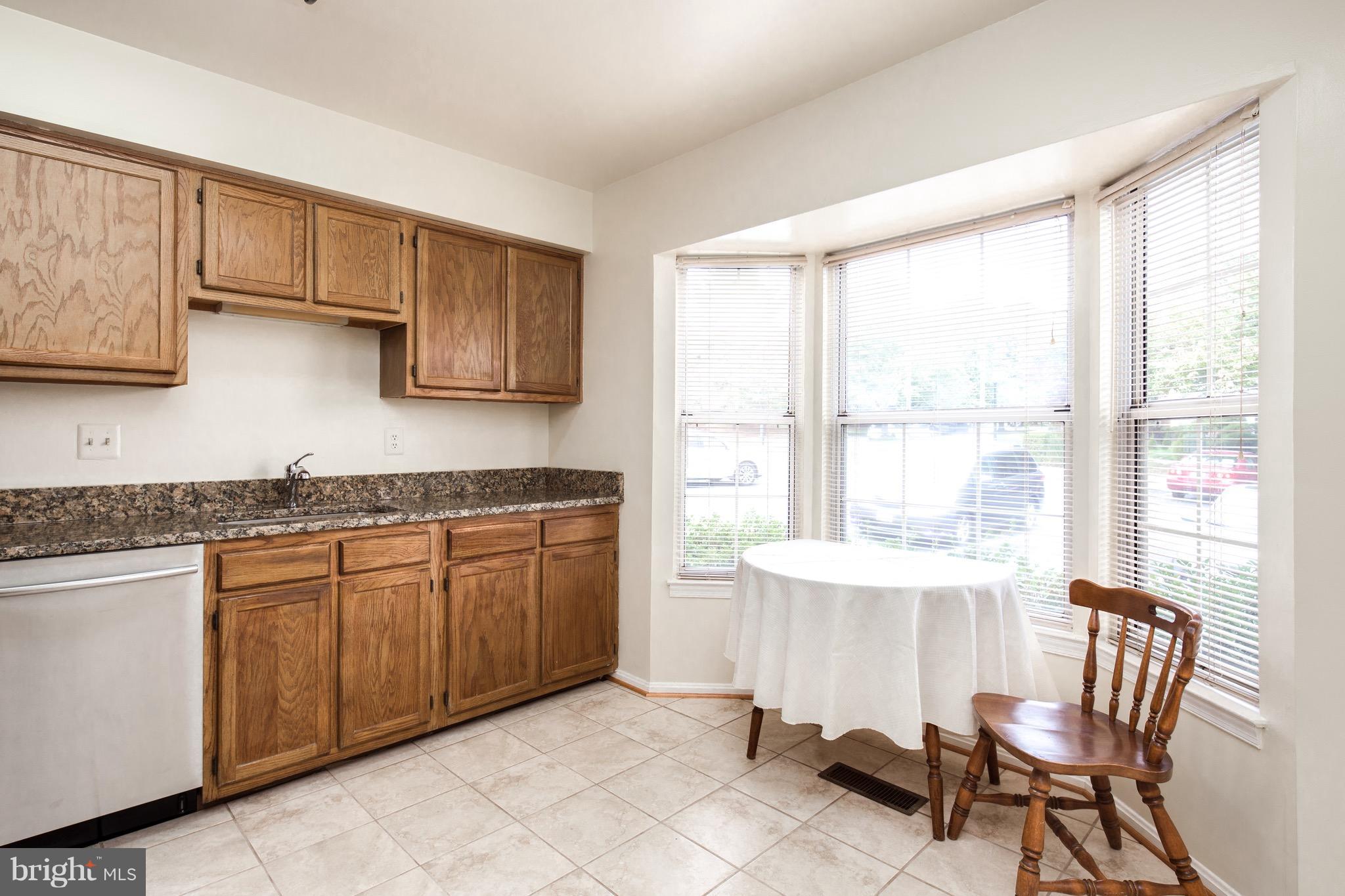 15005 Shamrock Ridge Road Silver Spring, MD 20906 - Photo 7 of 25 Kitchen