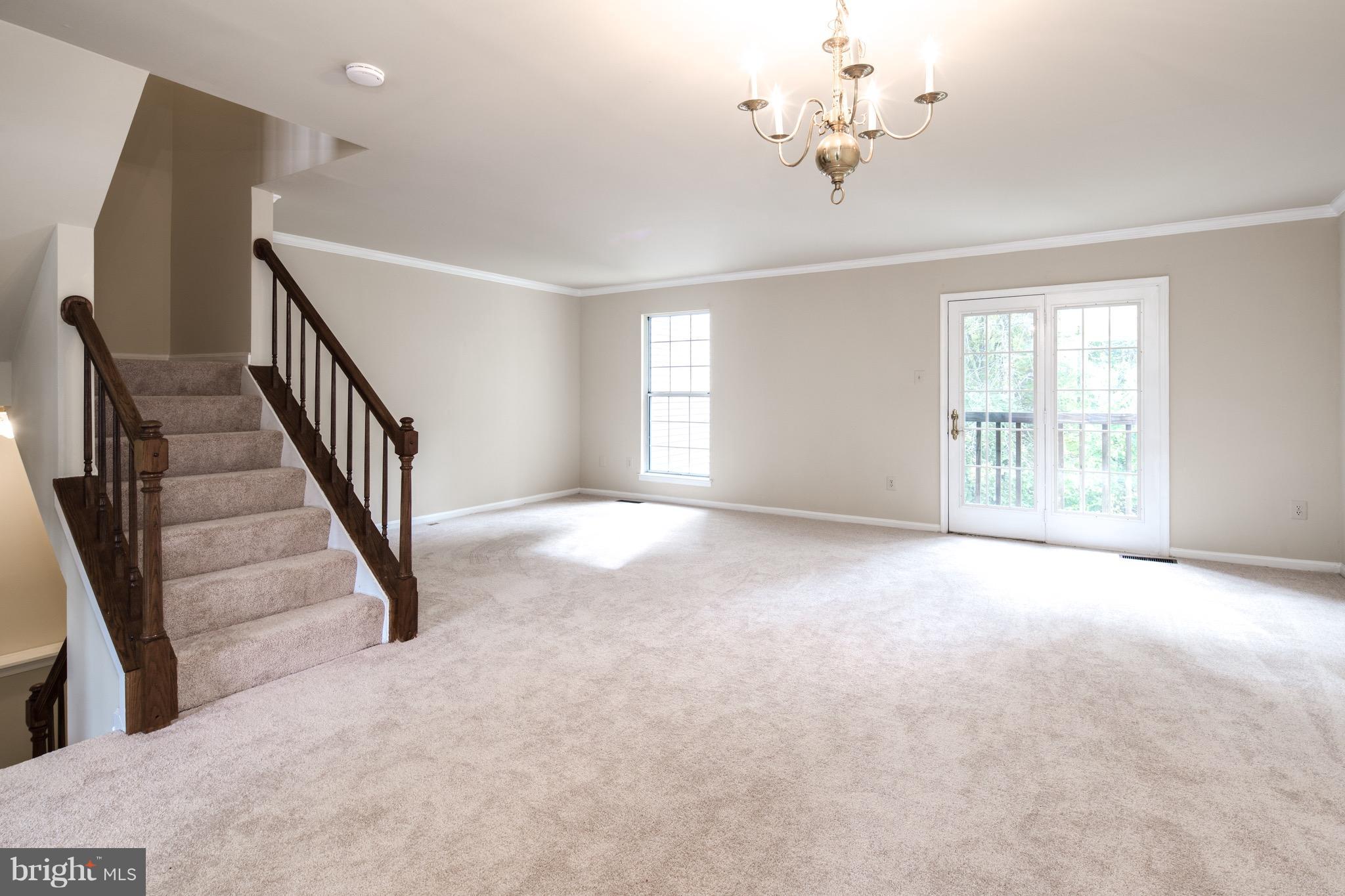 15005 Shamrock Ridge Road Silver Spring, MD 20906 - Photo 9 of 25 Living Room