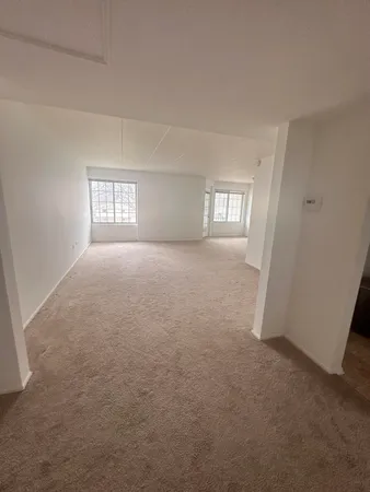 $1,500 | 8750 Harrison Avenue, Unit 213, Munster, IN 46321