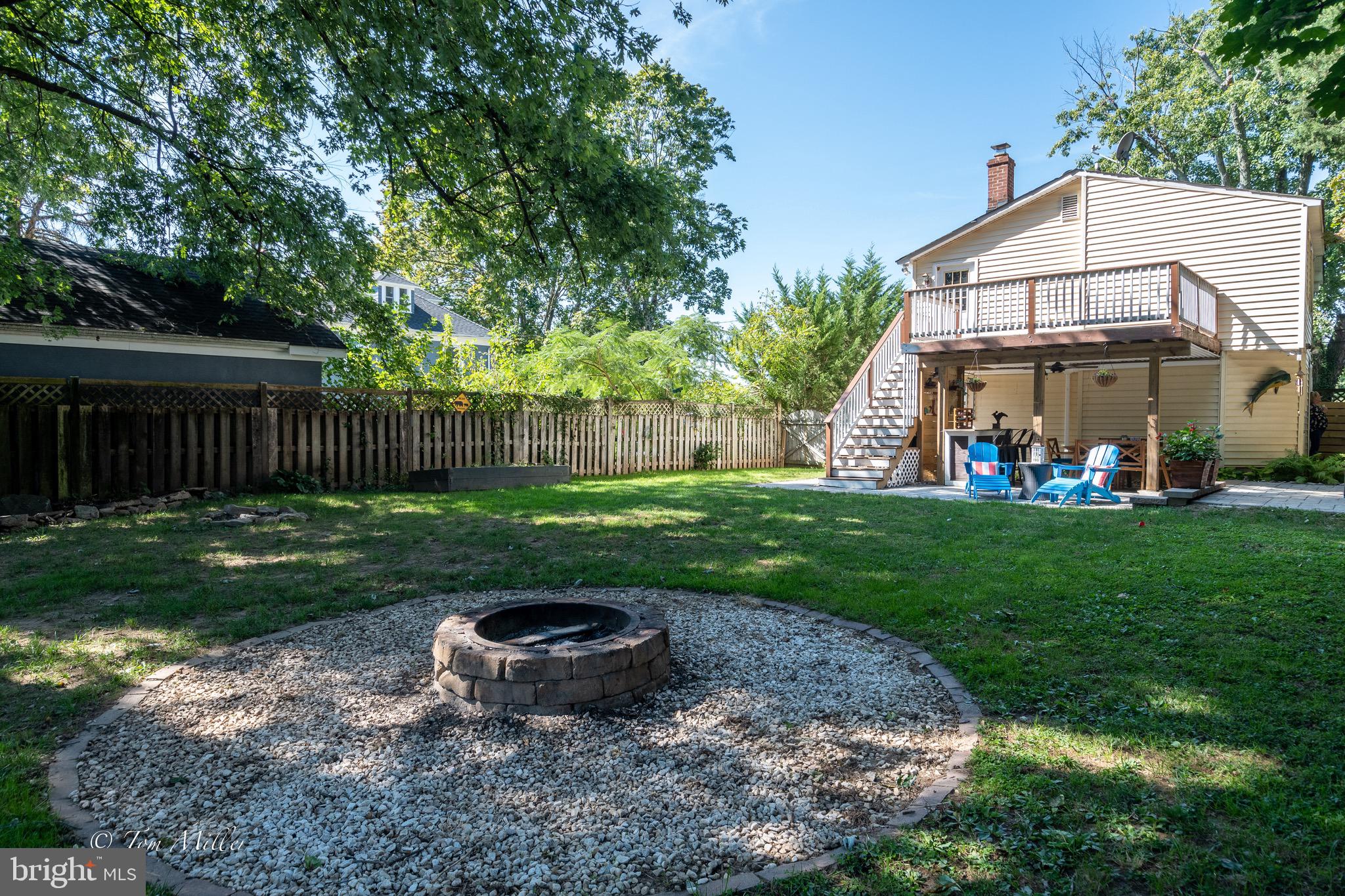 16819 York Road Monkton, MD 21111 - Photo 33 of 43 Get cozy around the Fire Pit