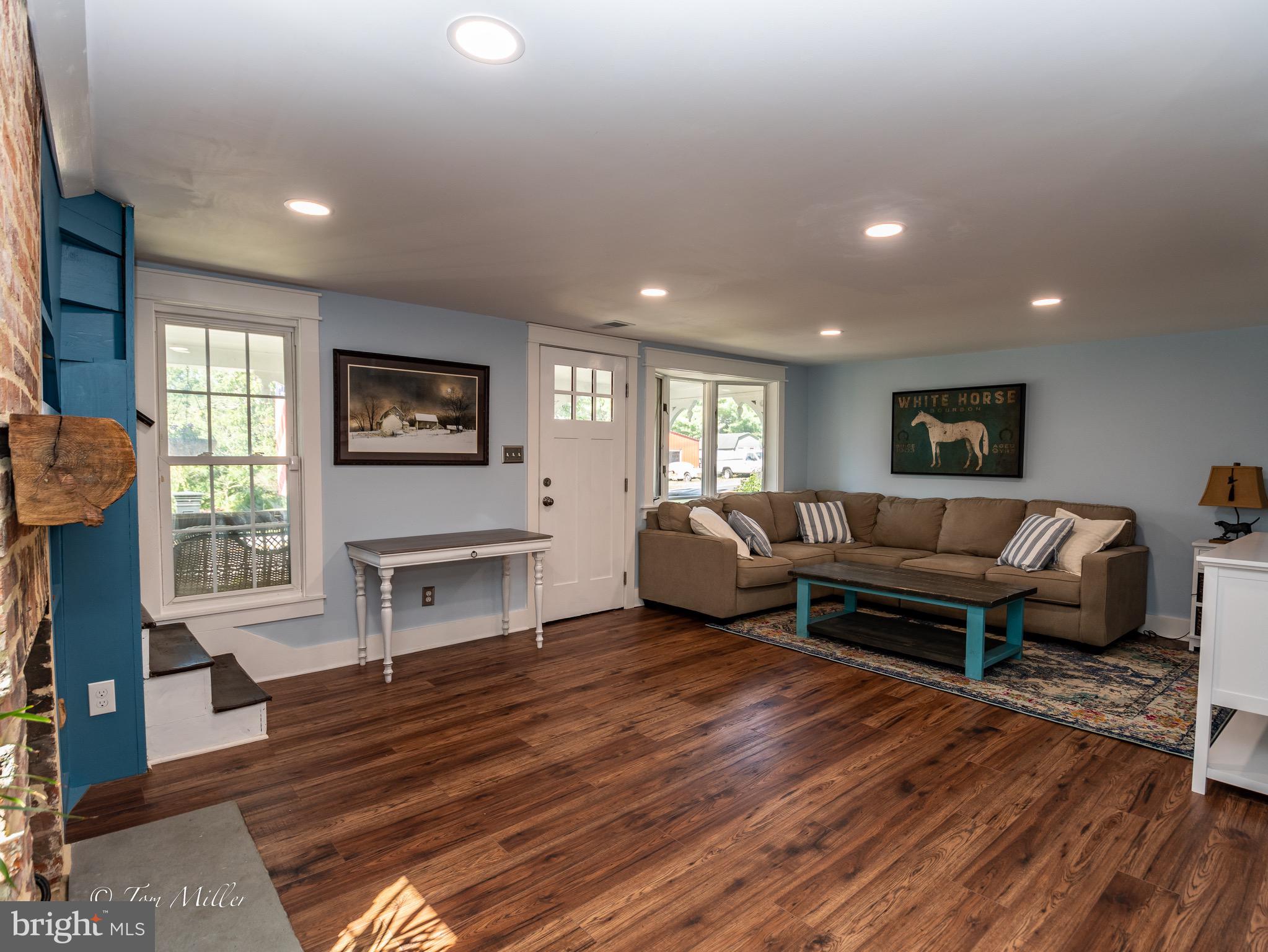 16819 York Road Monkton, MD 21111 - Photo 10 of 43 Lovely Living Room