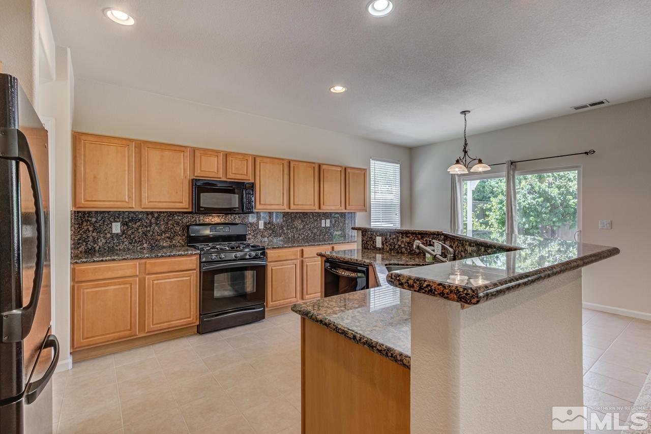 590 Connemaras Court Reno, NV 89521 - Photo 12 of 34 Photo 12