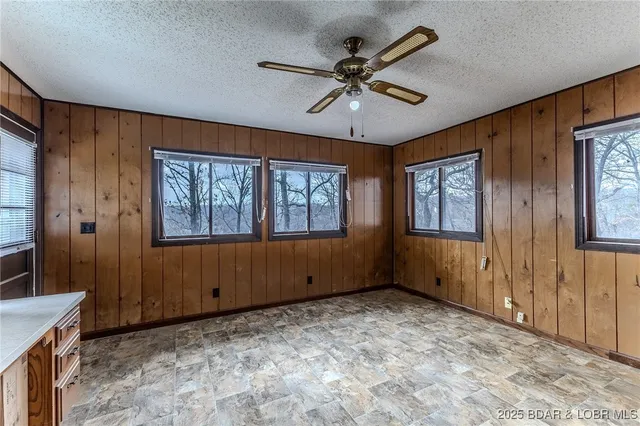 $259,000 | 599 Mayfair Drive, Camdenton, MO 65020