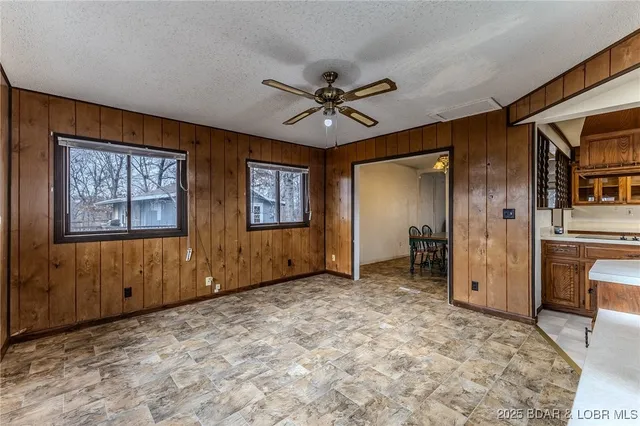 $259,000 | 599 Mayfair Drive, Camdenton, MO 65020