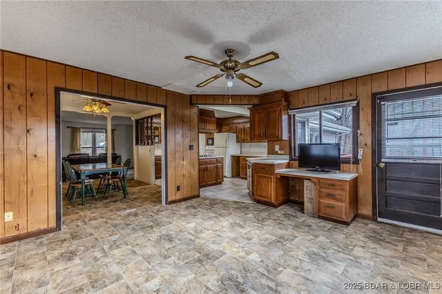 $259,000 | 599 Mayfair Drive, Camdenton, MO 65020