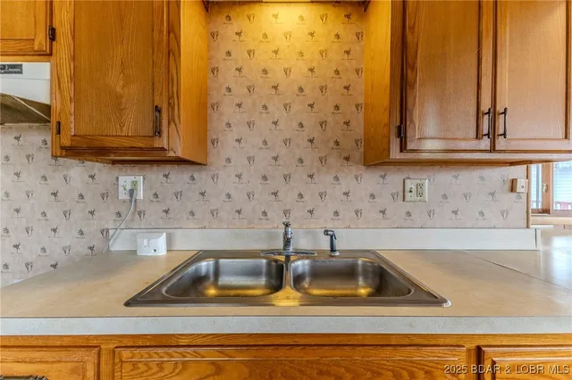 $259,000 | 599 Mayfair Drive, Camdenton, MO 65020