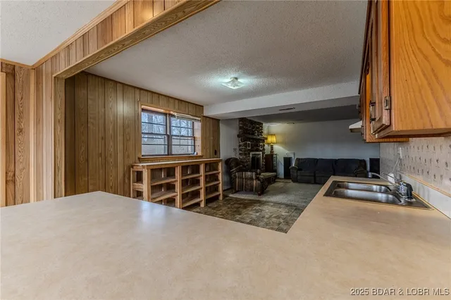 $259,000 | 599 Mayfair Drive, Camdenton, MO 65020