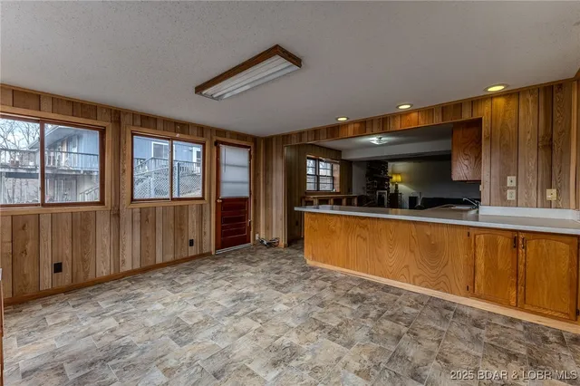 $259,000 | 599 Mayfair Drive, Camdenton, MO 65020