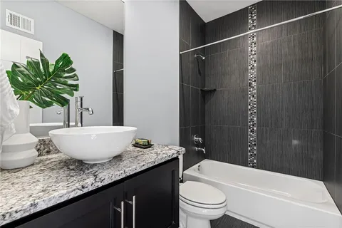 $675,000 | 17305 Umbra Street, Overland Park, KS 66221