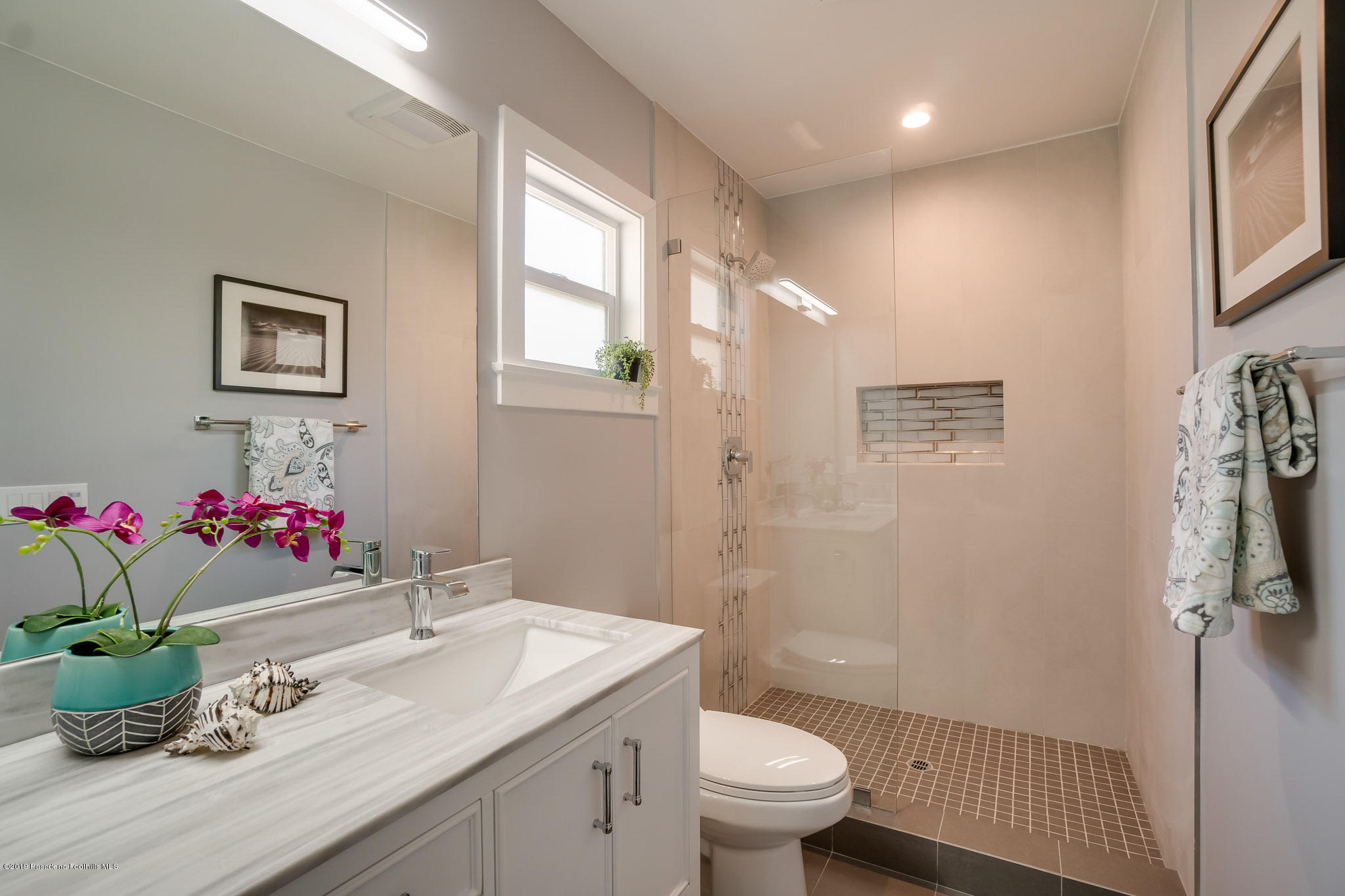 1758 Kenneth Way Pasadena, CA 91103 - Photo 34 of 65 DSC00254