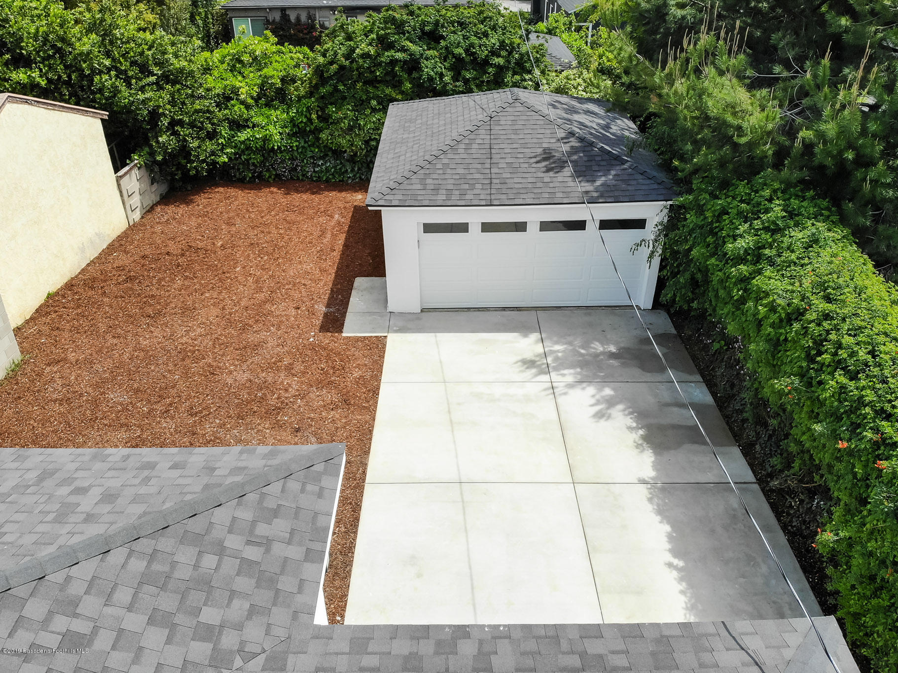 1758 Kenneth Way Pasadena, CA 91103 - Photo 9 of 65 DJI_0037