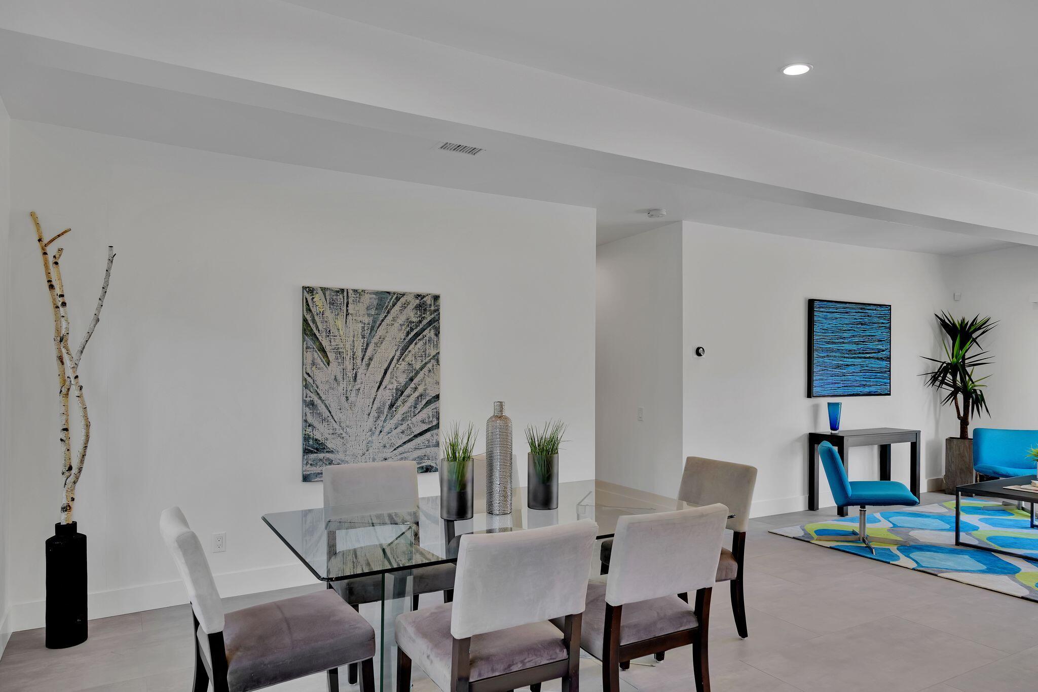 690 South Grenfall Road Palm Springs, CA 92264 - Photo 15 of 92 s-4kzFPQ