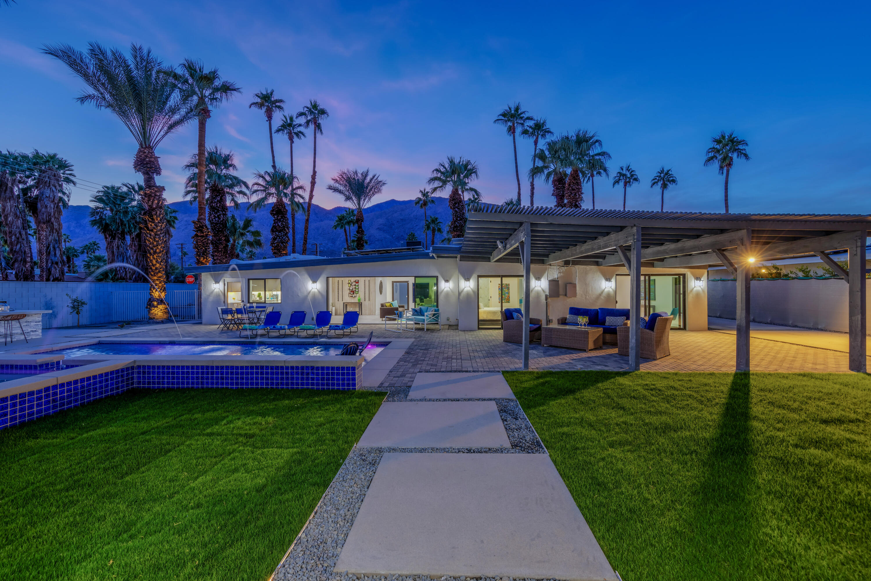 690 South Grenfall Road Palm Springs, CA 92264 - Photo 76 of 92 a view of yard with swimming pool and sitting area