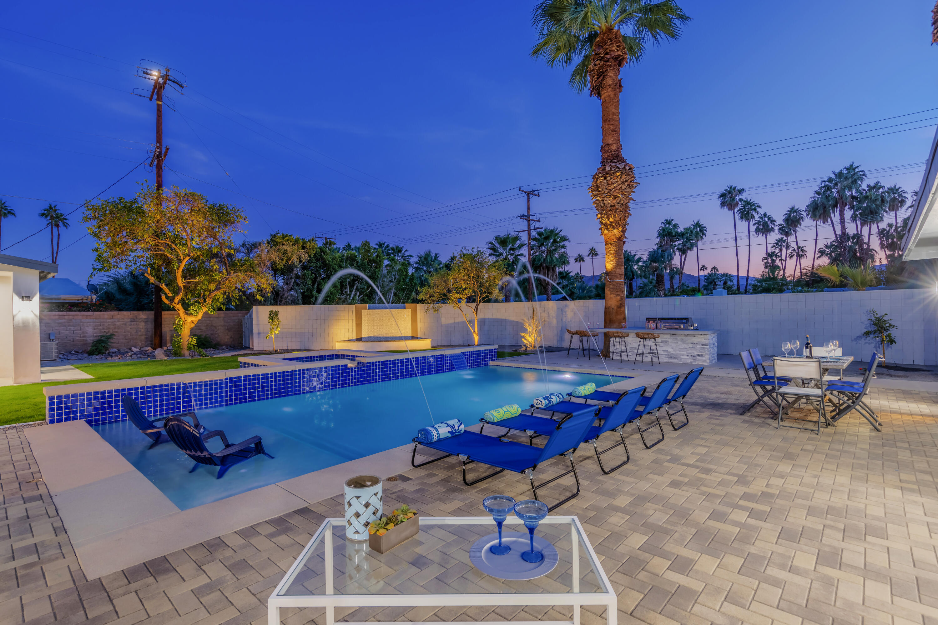 690 South Grenfall Road Palm Springs, CA 92264 - Photo 82 of 92 a room with pool table and a table