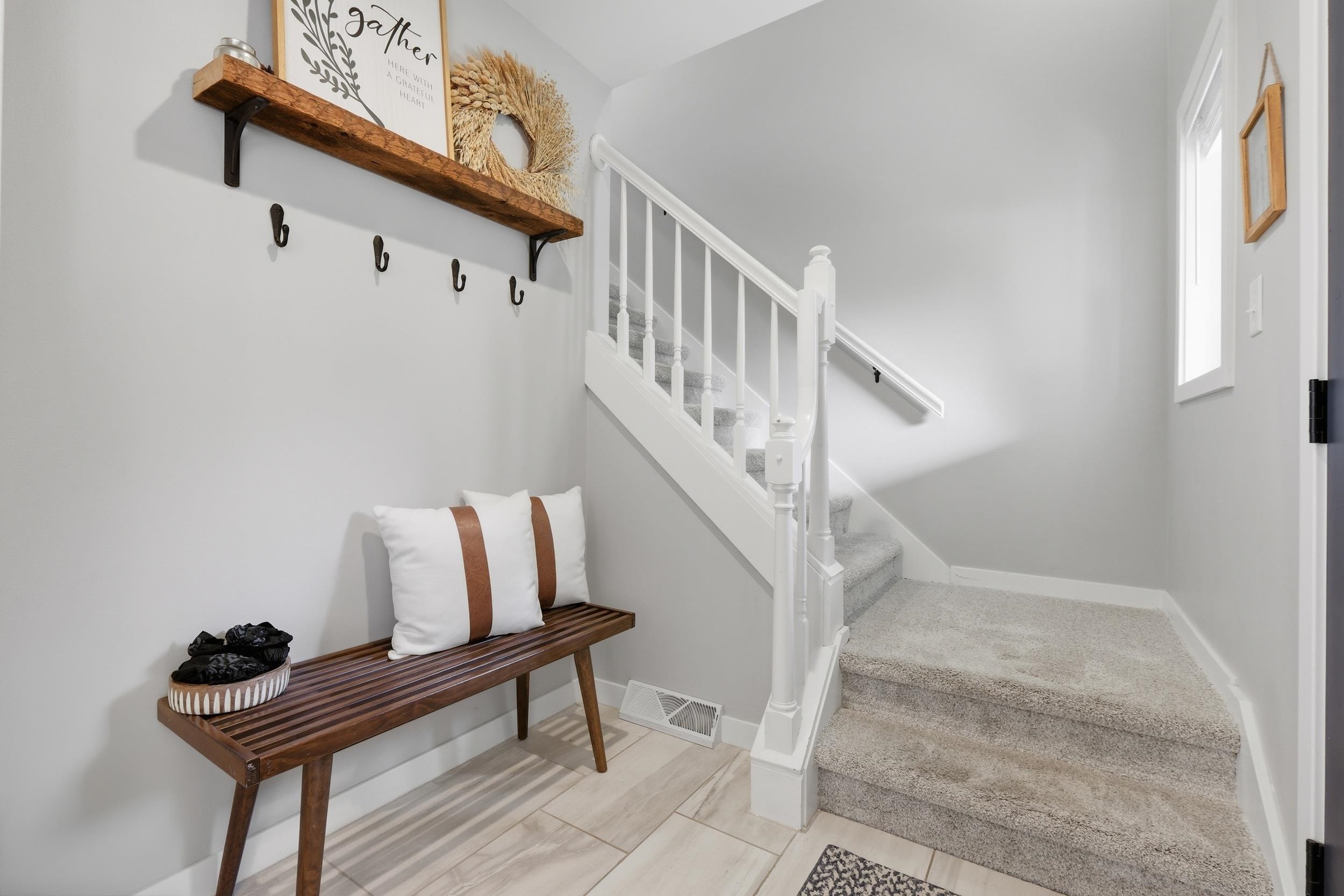 1271 Gas Light Sun Prairie, WI 53590 - Photo 6 of 71