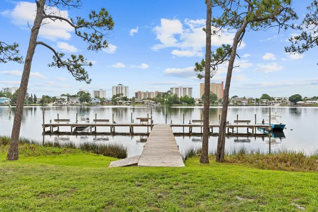 a view of a lake with houses