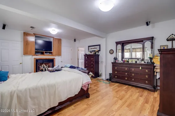 $465,000 | 15035 Pawnee Place, Kiln, MS 39556