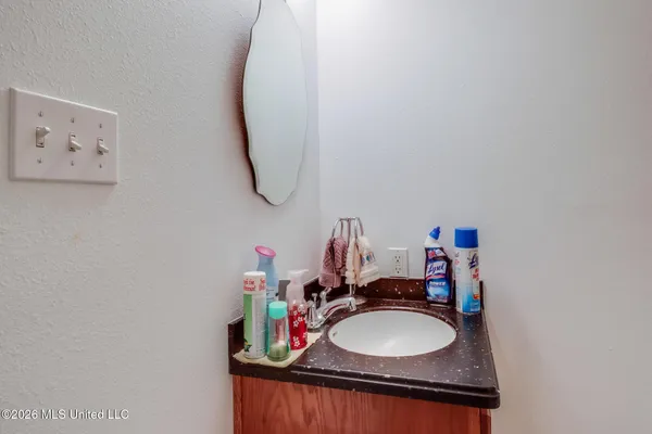 $465,000 | 15035 Pawnee Place, Kiln, MS 39556