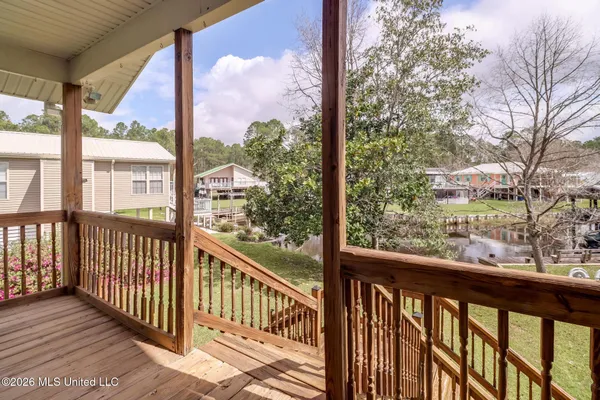 $465,000 | 15035 Pawnee Place, Kiln, MS 39556