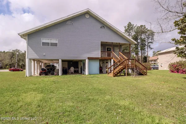 $465,000 | 15035 Pawnee Place, Kiln, MS 39556