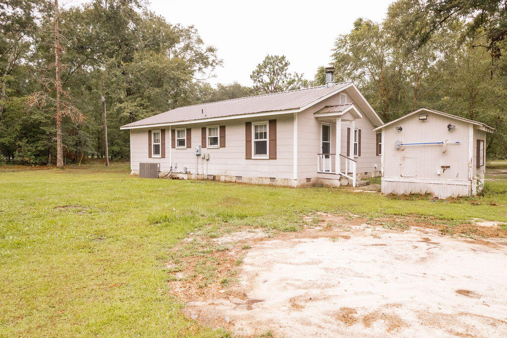 1501 Edward Road Walterboro, SC 29488 - Photo 21 of 22 3T6A4402