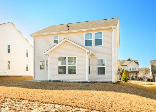 $338,000 | 1220 Sidney Crk Drive, Zebulon, NC 27597