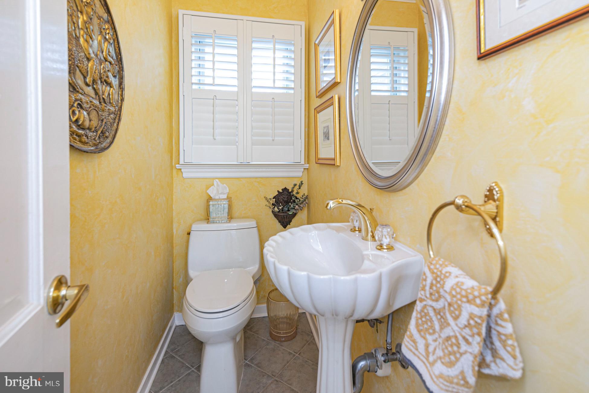 196 State Road Princeton, NJ 08540 - Photo 17 of 34 Powder Room