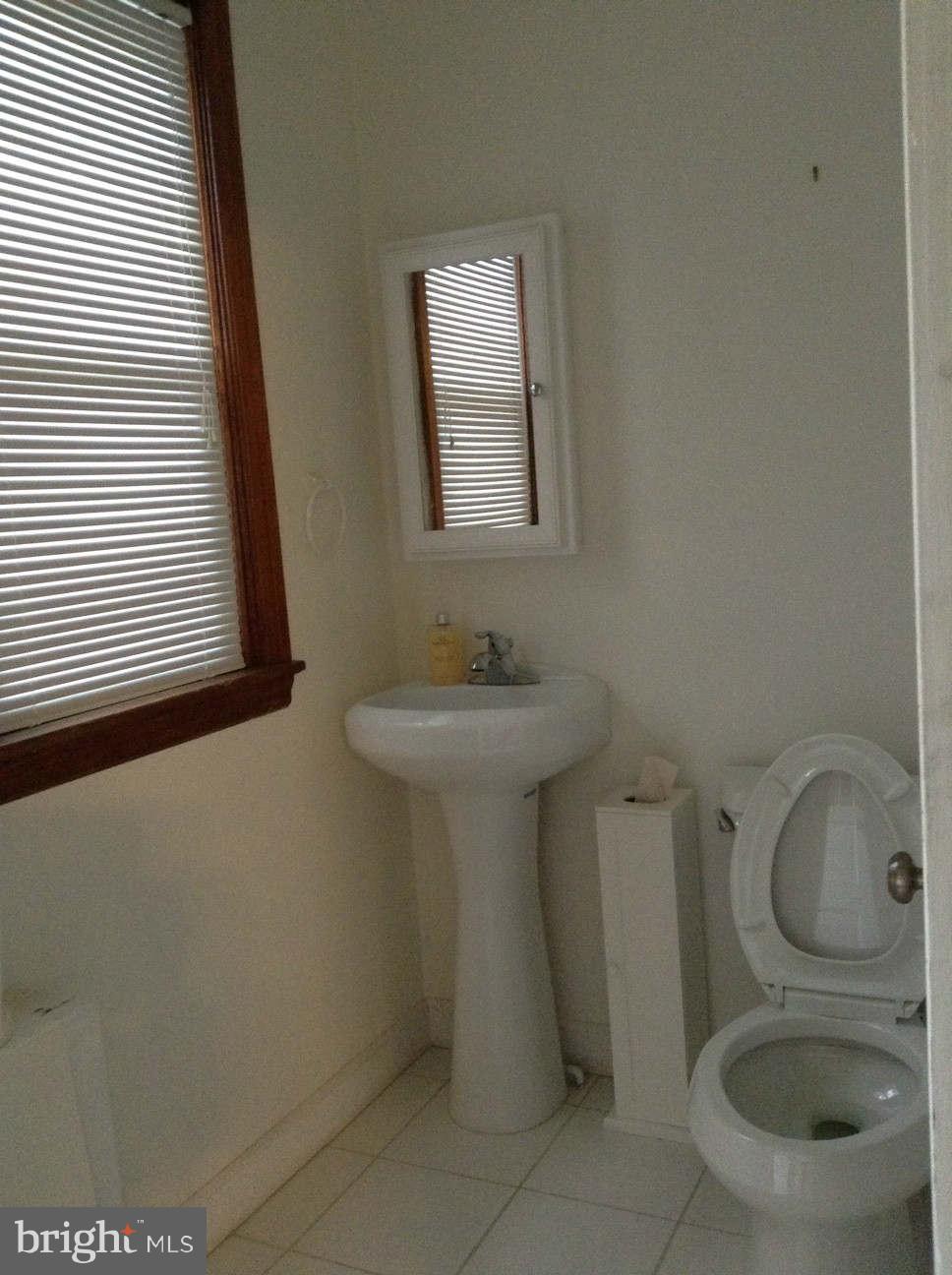 1647 Shookstown Road Frederick, MD 21702 - Photo 13 of 24 Bath