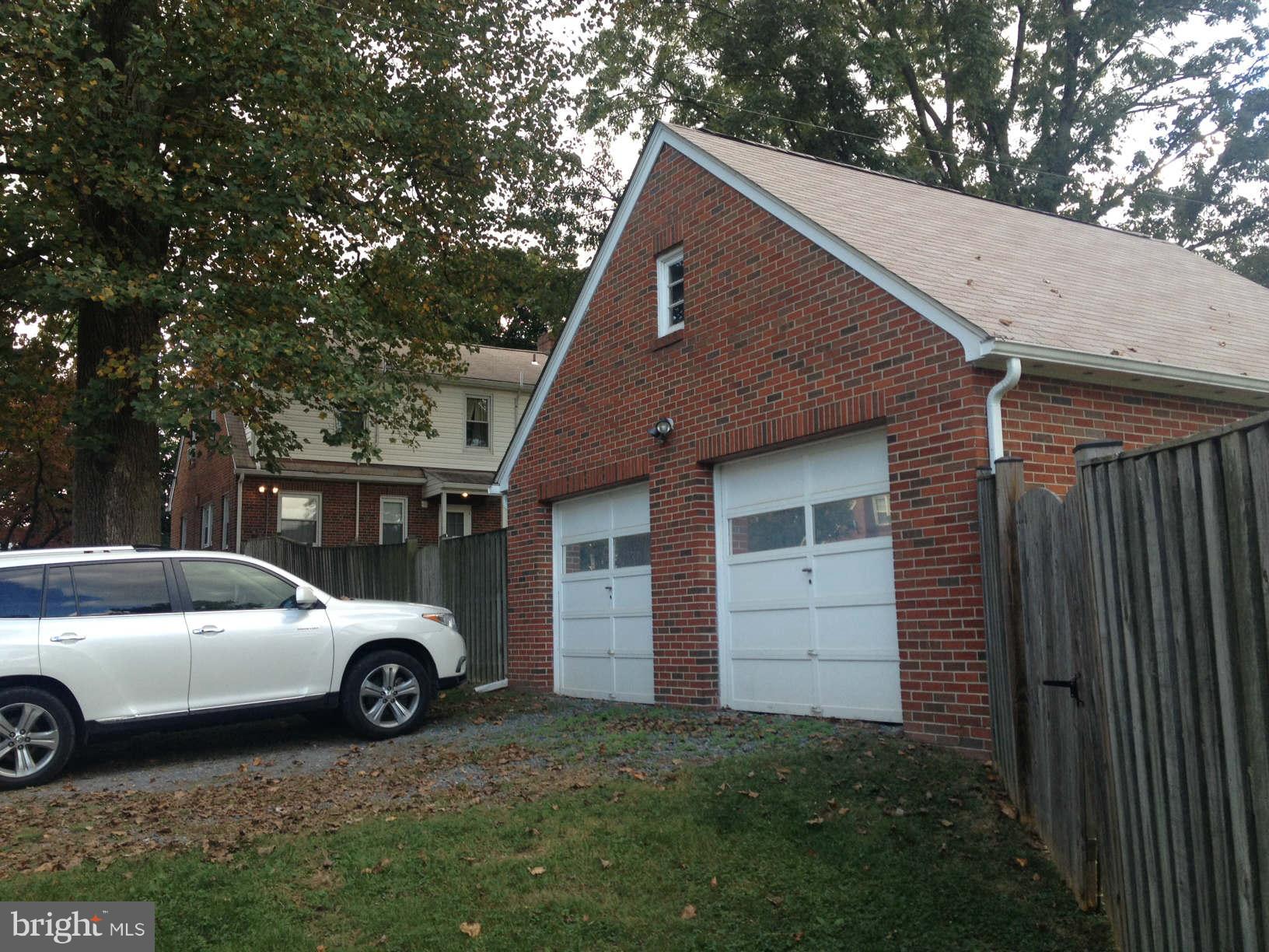 1647 Shookstown Road Frederick, MD 21702 - Photo 23 of 24 garage