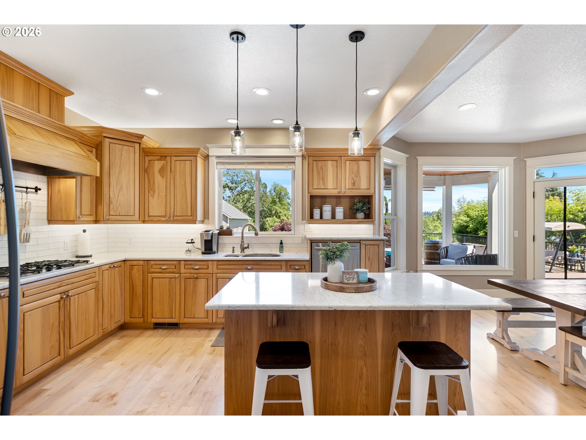 20762 South South End Road Oregon City, OR 97045 - Photo 15 of 48