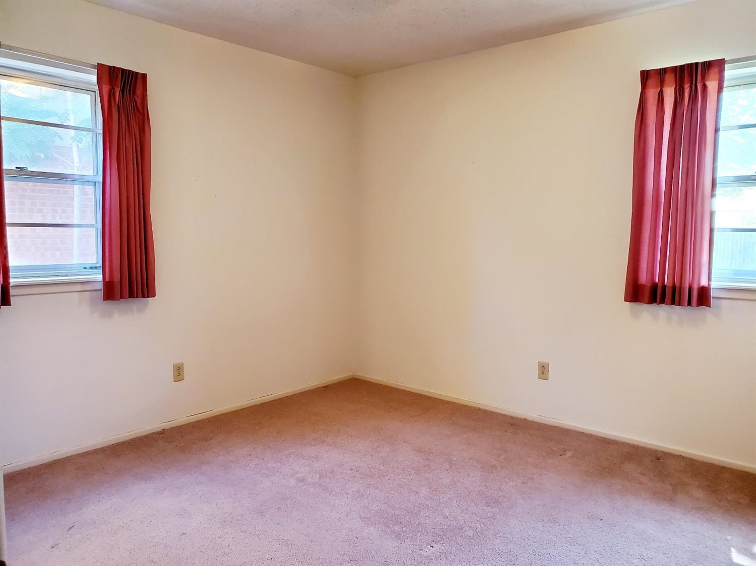 5419 46th Street Lubbock, TX 79414 - Photo 17 of 36 a view of a room with a window