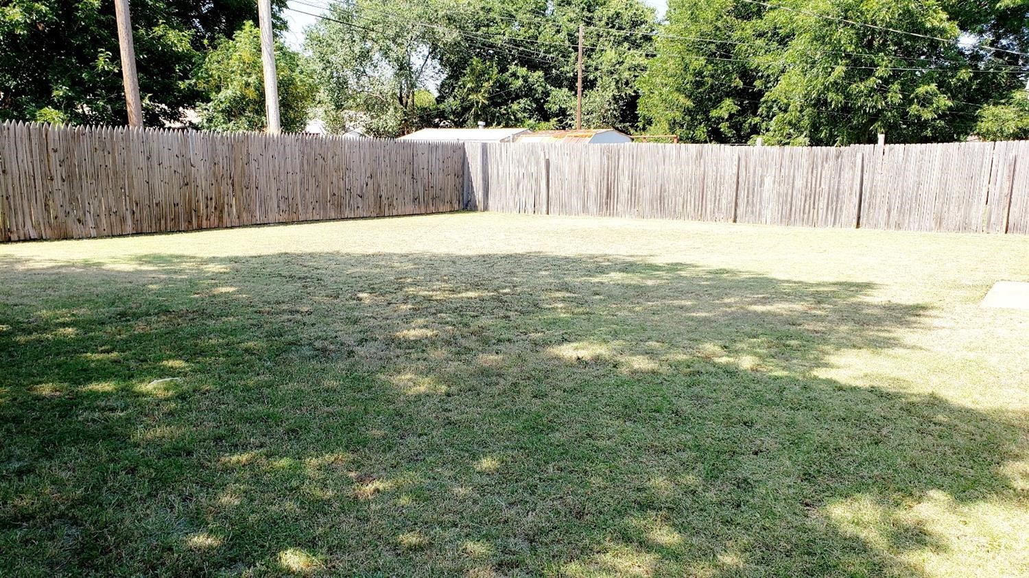 5419 46th Street Lubbock, TX 79414 - Photo 34 of 36 a view of a back yard
