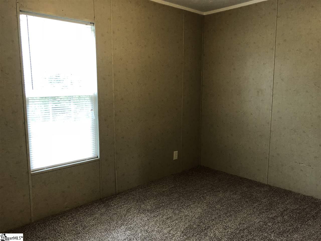 6336 Greenpond Road Gray Court, SC 29645 - Photo 11 of 13
