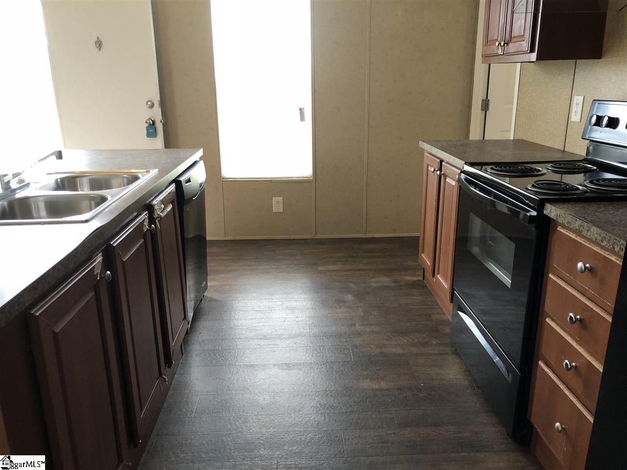 6336 Greenpond Road Gray Court, SC 29645 - Photo 4 of 13