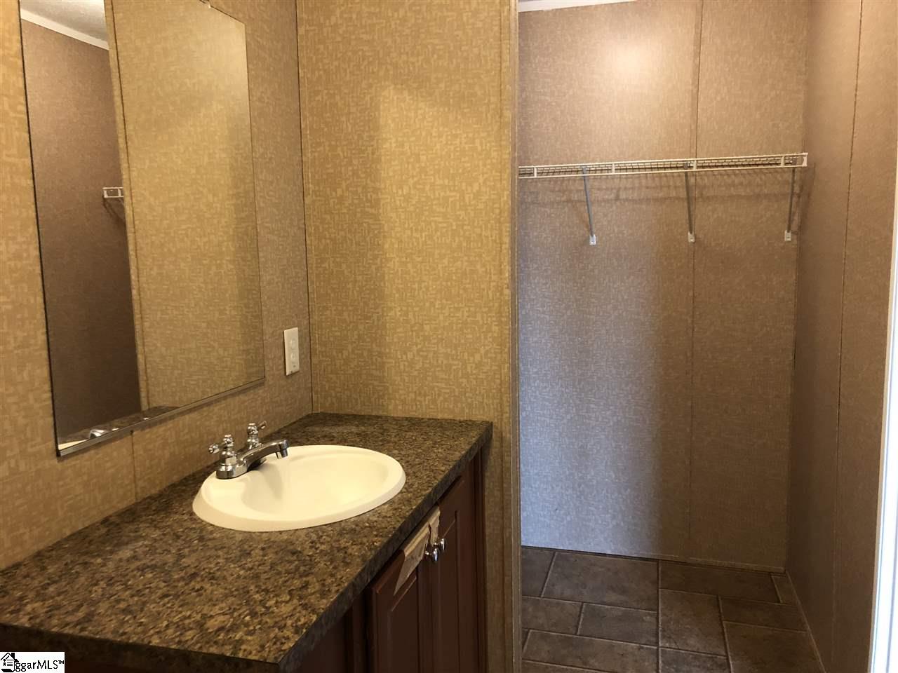 6336 Greenpond Road Gray Court, SC 29645 - Photo 8 of 13