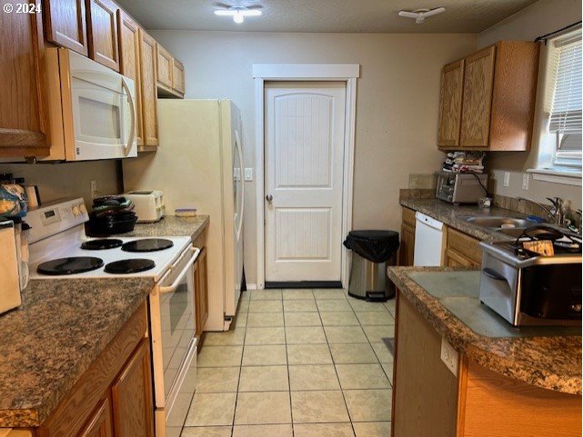 1090 West Ridgeway Avenue Hermiston, OR 97838 - Photo 19 of 22 Deck