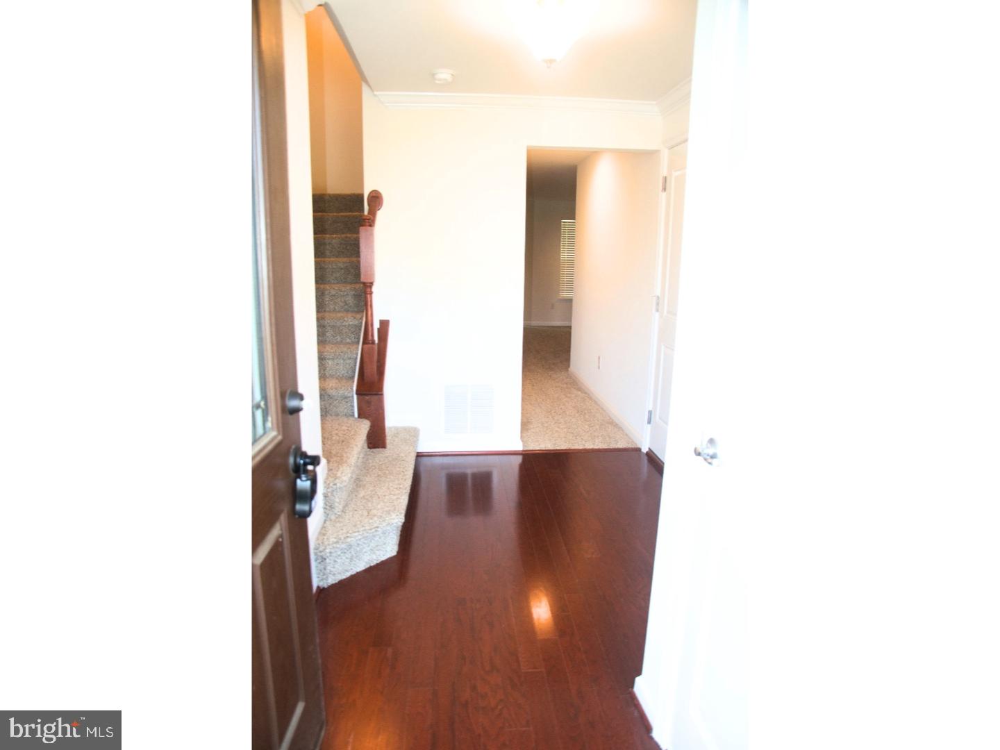308 Iannelli Road Clarksboro, NJ 08020 - Photo 3 of 16 Foyer